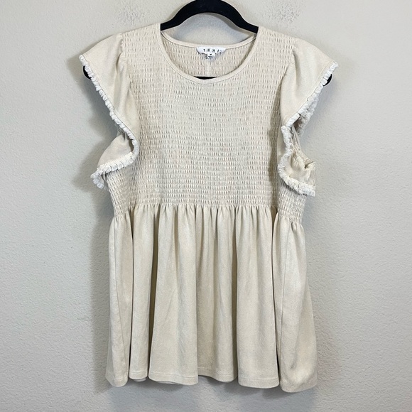 THML Ivory Suede Smocked Flutter Sleeves Blouse Size Medium - Picture 1 of 10